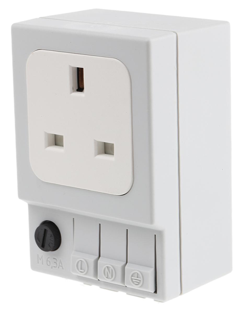 STEGO SD035 Light Grey 1 Gang Plug Socket, 6.3A, Type G - British, Indoor Use