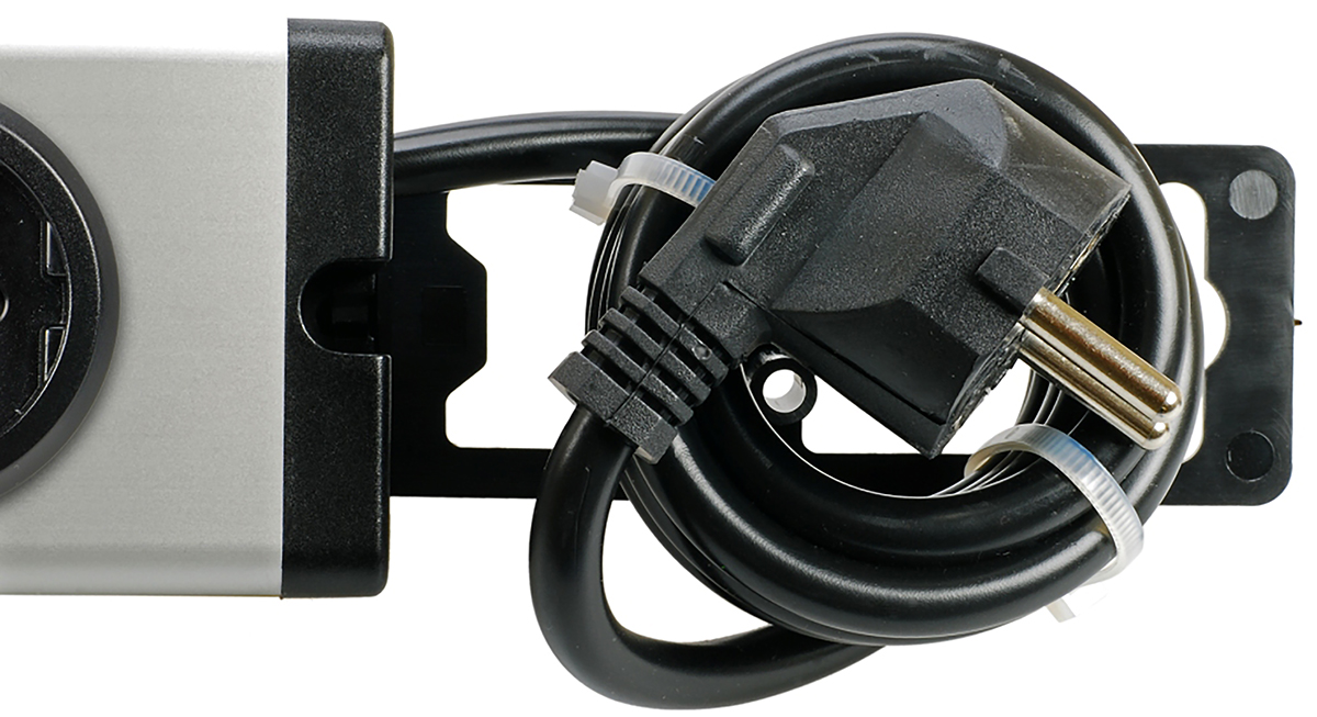 Bodo Ehmann Type F - German Schuko 10 Gang Power Distribution Unit, 1.5m Cable, 16A, 250 V ac
