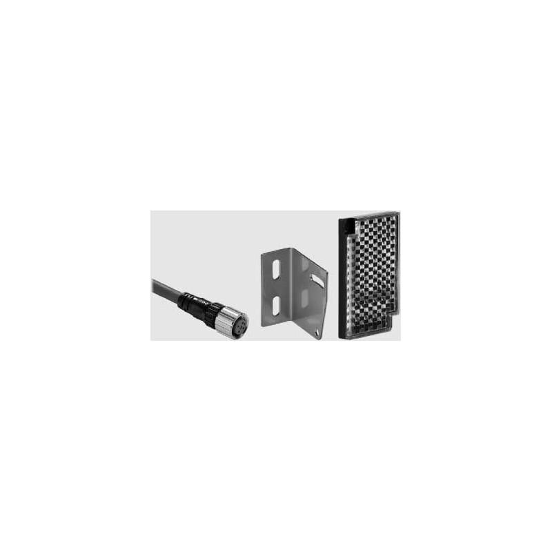 Omron Circular Connector, 22 Contacts, Panel, M8 Connector, Plug, Male, IP67, Y92E Series