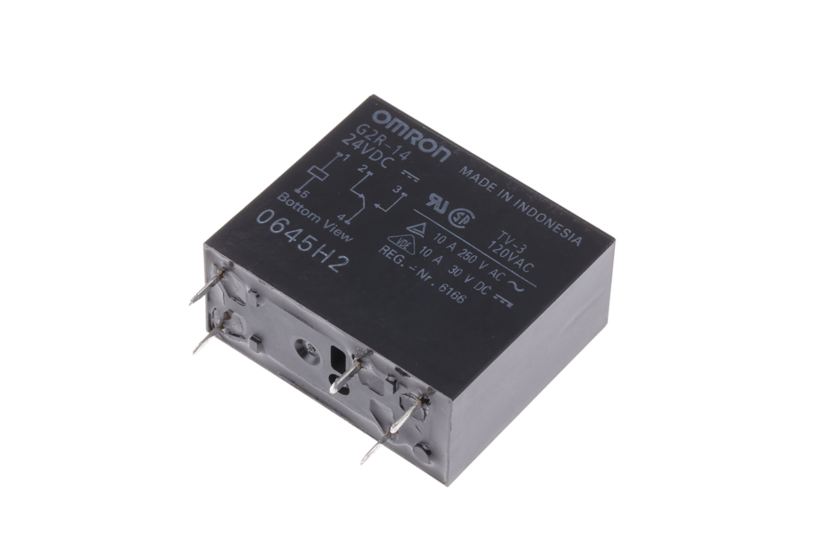 Omron PCB Mount Power Relay, 24V dc Coil, 10A Switching Current, SPDT