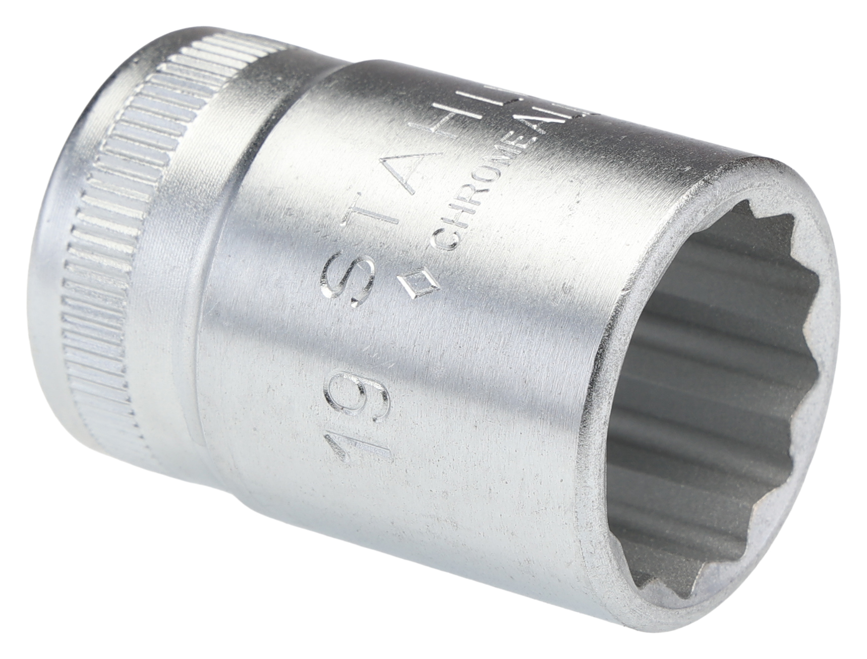 STAHLWILLE 1/2 in Drive 19mm Standard Socket, 12 point, 38 mm Overall Length