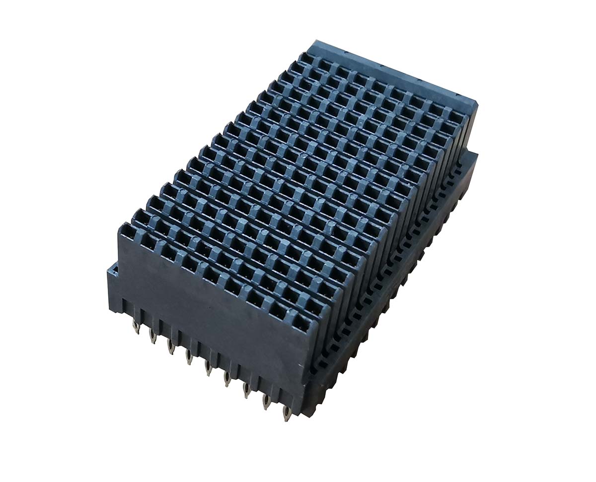 Amphenol Socapex, RVPX - VITA 46 1.8mm Pitch VITA 46 Right VITA 46 Backplane Connector, Male, Vertical, 16 Column, 9