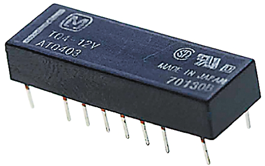 Panasonic PCB Mount Latching Signal Relay, 5V dc Coil, 2A Switching Current, DPDT