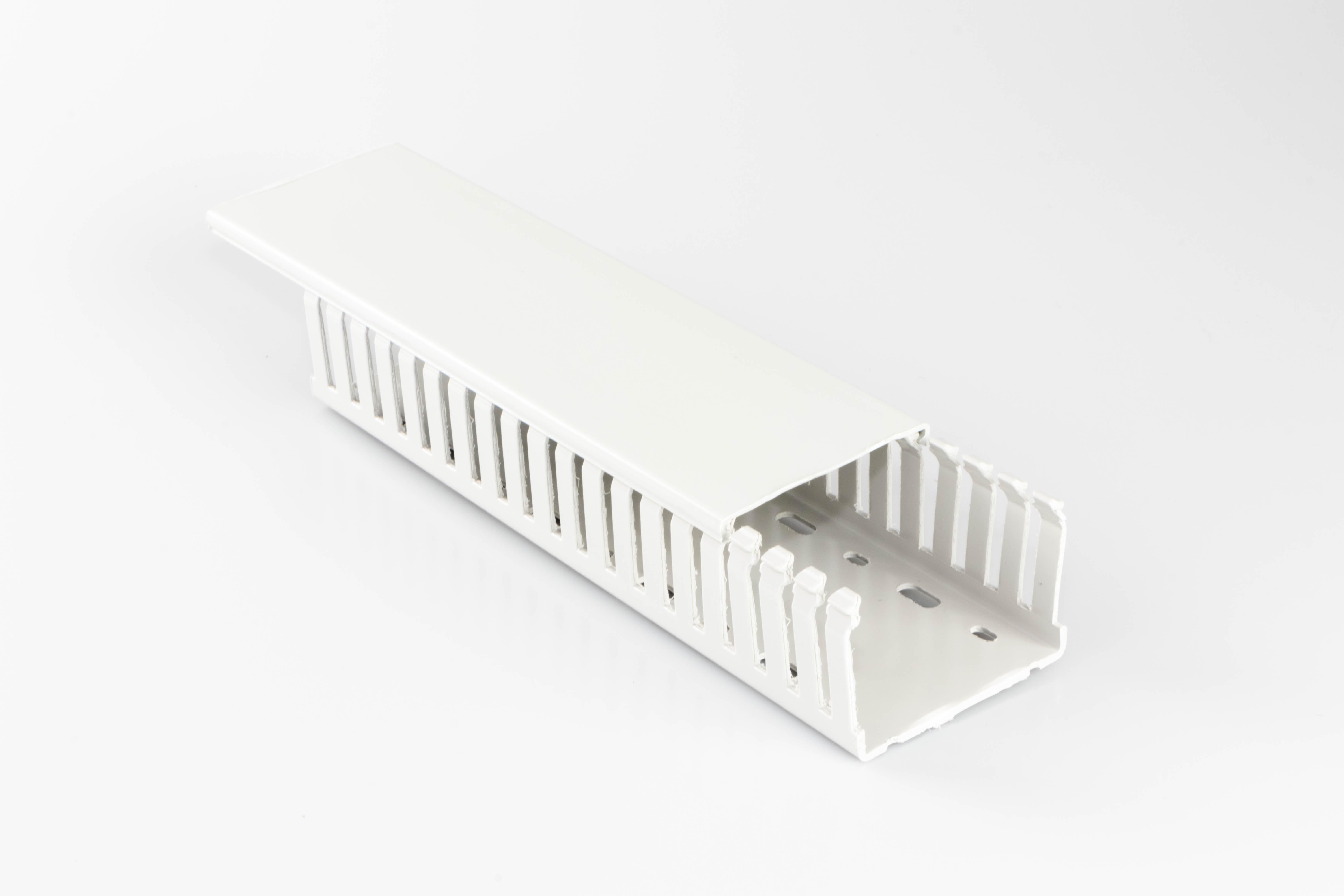 Betaduct 2047 Light Grey Slotted Panel Trunking - Open Slot, W100 mm x D75mm, L2m, PC/ABS