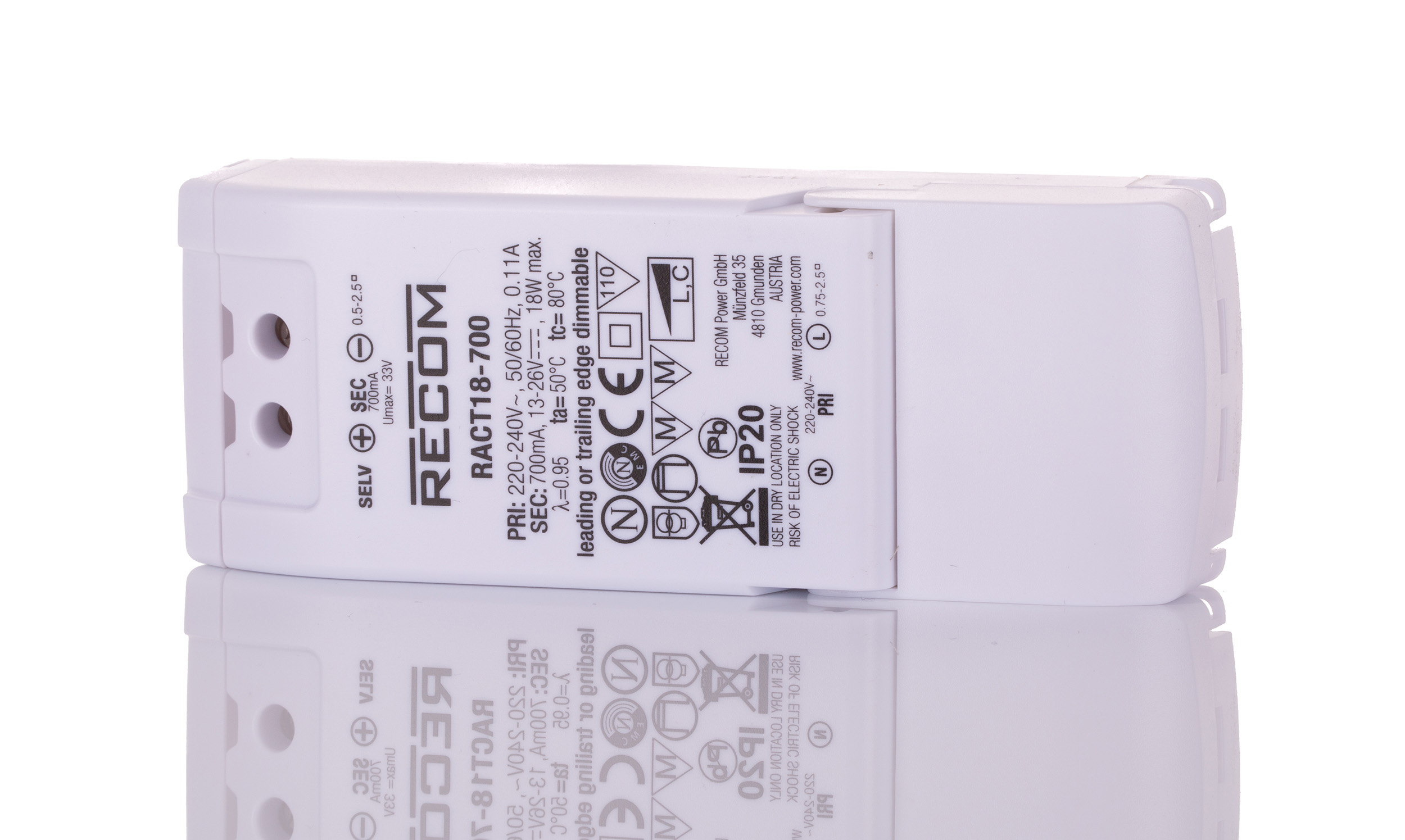 Recom LED Driver, 13 → 26V dc Output, 18W Output, 700mA Output, Constant Current Dimmable