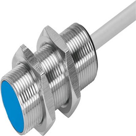 Festo Inductive Threaded Barrel Proximity Sensor, M18, 5 mm Detection, PNP NO, 10 → 30 V dc