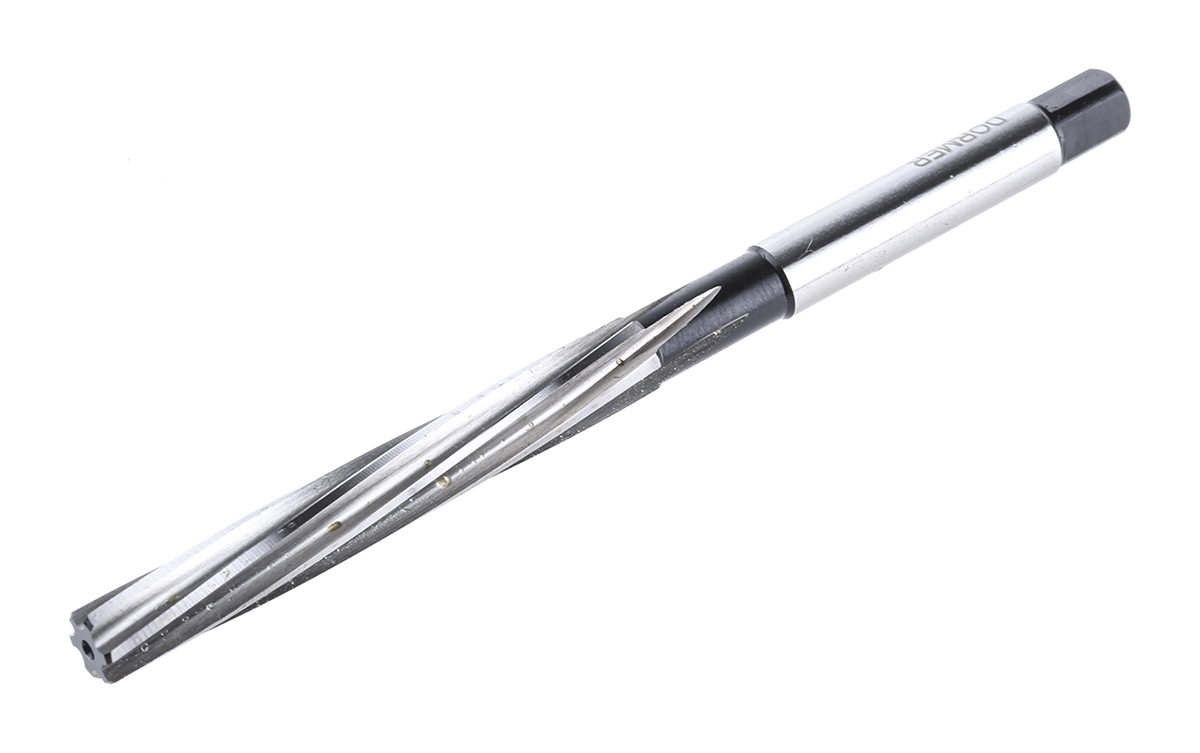 Dormer 7mm x 107 mm HSS Hand Reamer