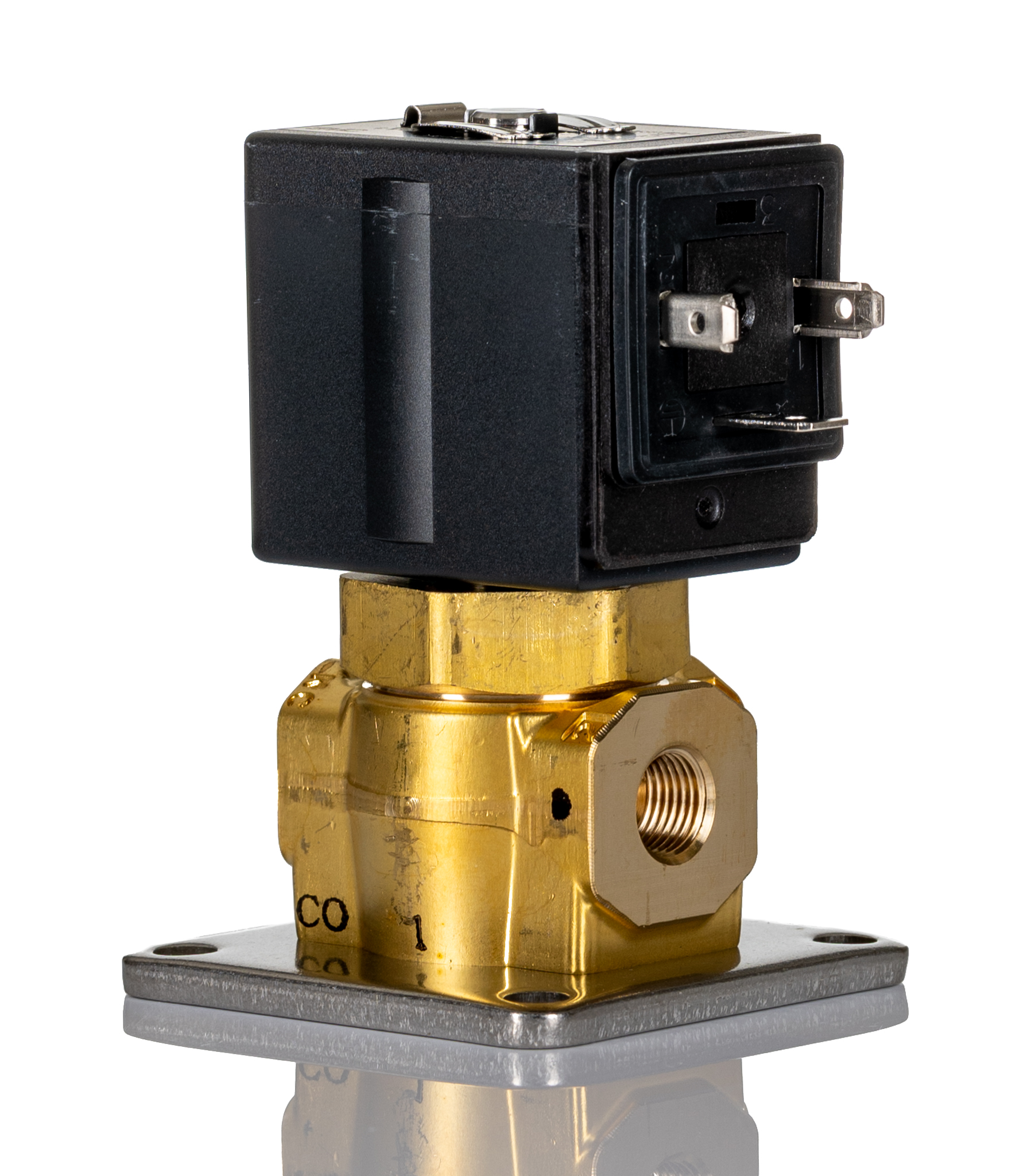 SMC Solenoid Valve VX3114-01-5DO1-B, 3 Port, 24 V 1/8 in, 1/8 in