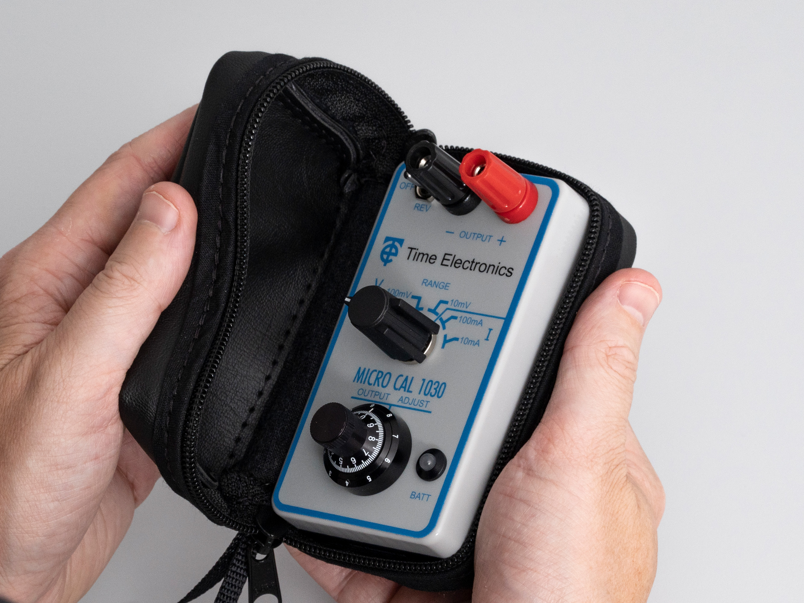 Time Electronics 1030 Current & Voltage Calibrator, Max Voltage 1V, Max Current 100mA, UKAS Calibration