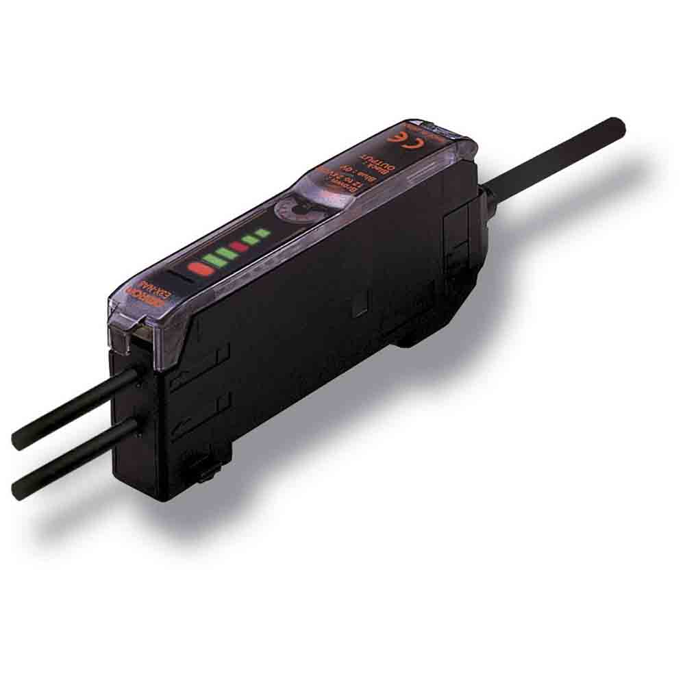 Omron Plastic Photoelectric Sensor, PNP Output, IP50, 12 → 24 V