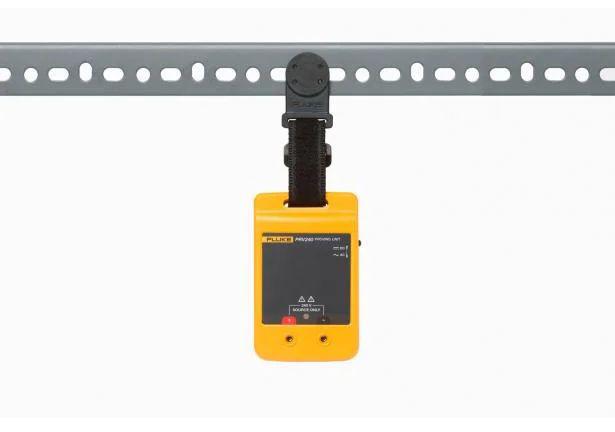 Fluke T150 Voltage Indicator & Proving Unit Kit ≤5μA 6 → 690V, Kit Contents 4 mm Dia. Probe Extension, GS38