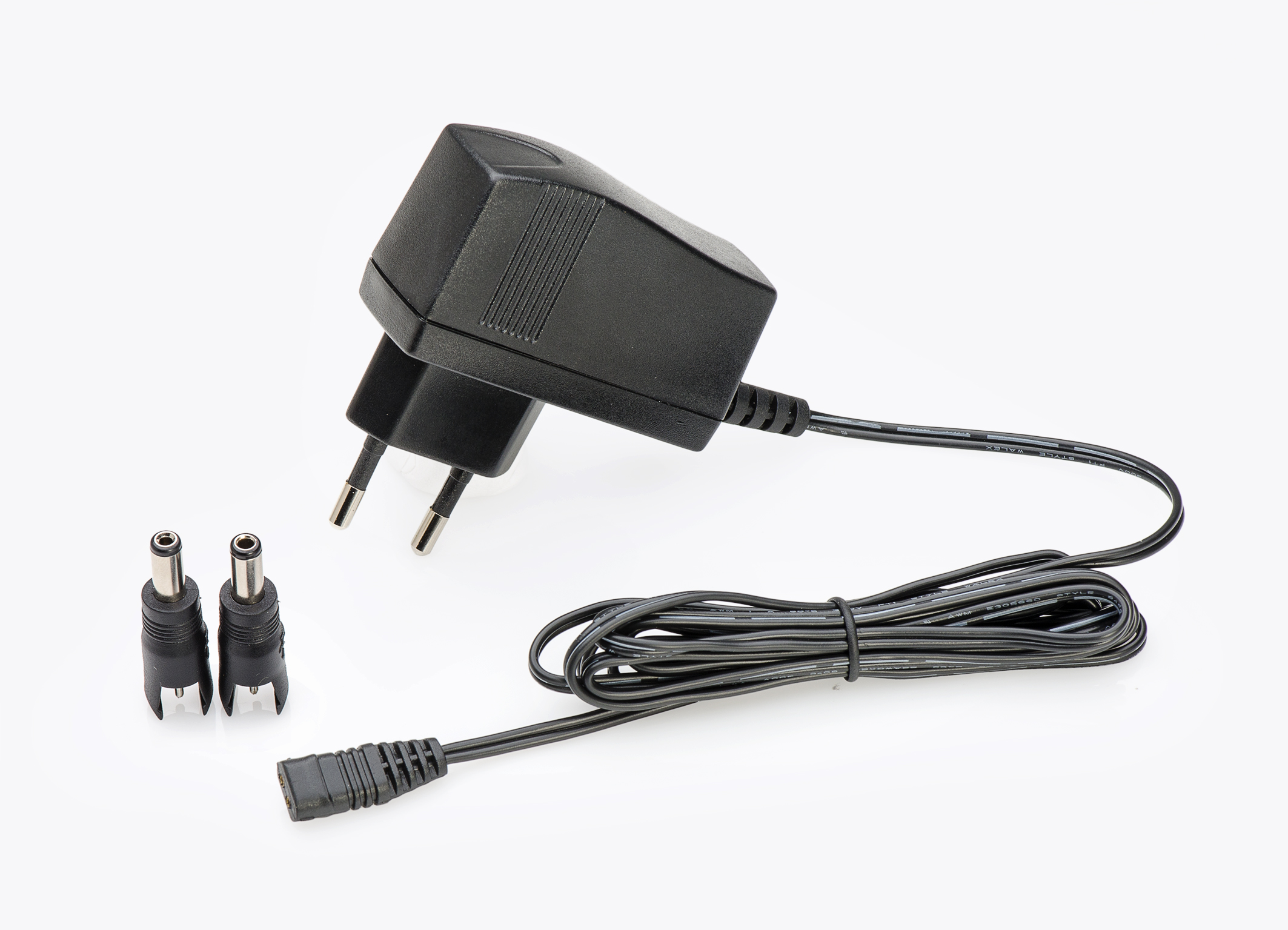 Mascot 7.5W Plug-In AC/DC Adapter 12V dc Output, 650mA Output