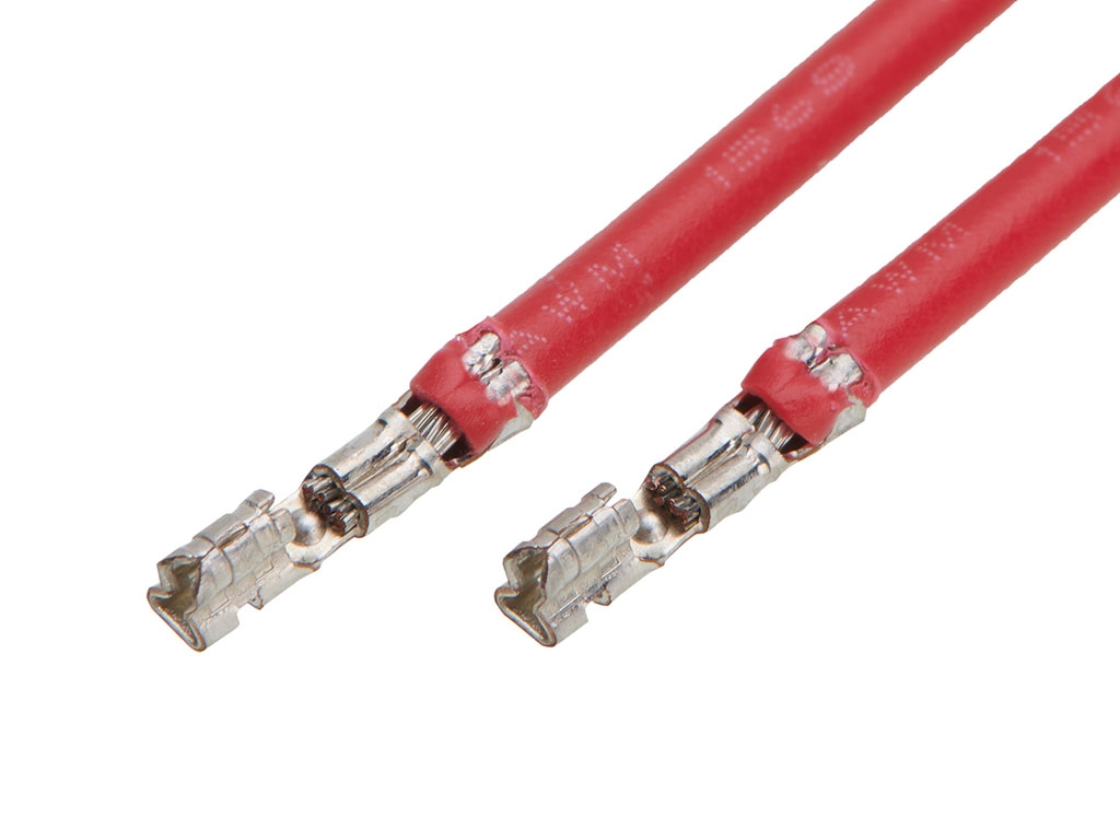 Molex Female Mini-SPOX to Female Mini-SPOX Crimped Wire, 150mm, 22AWG, Red