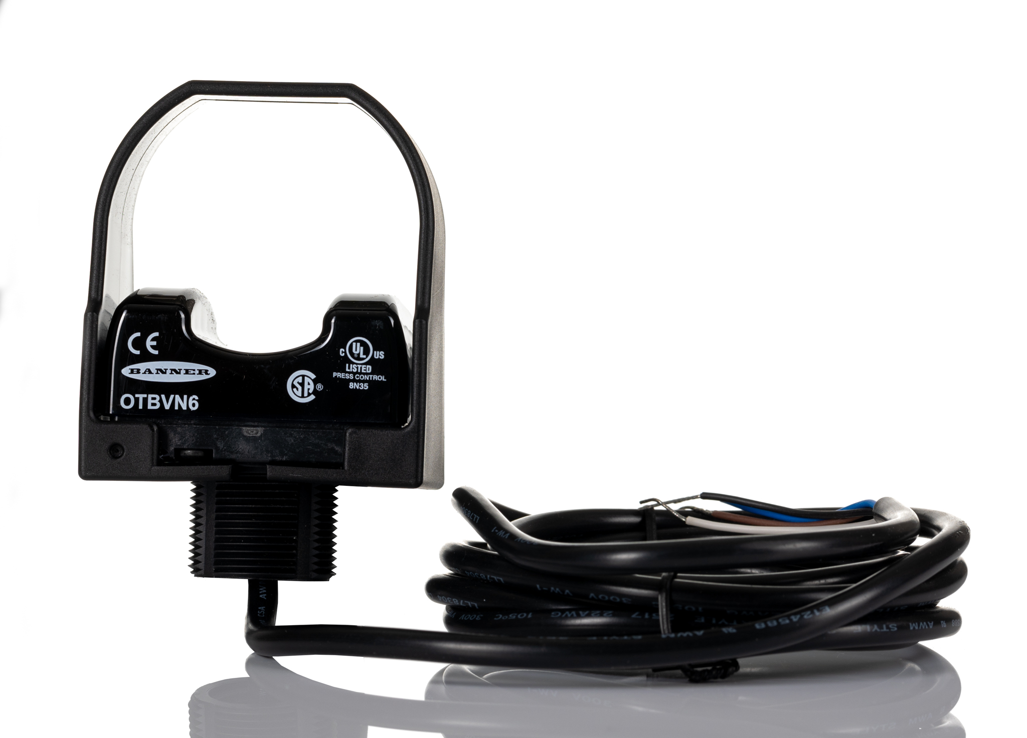 Banner OTB Series Push Button, Panel Mount, SPDT, 30V dc, IP66