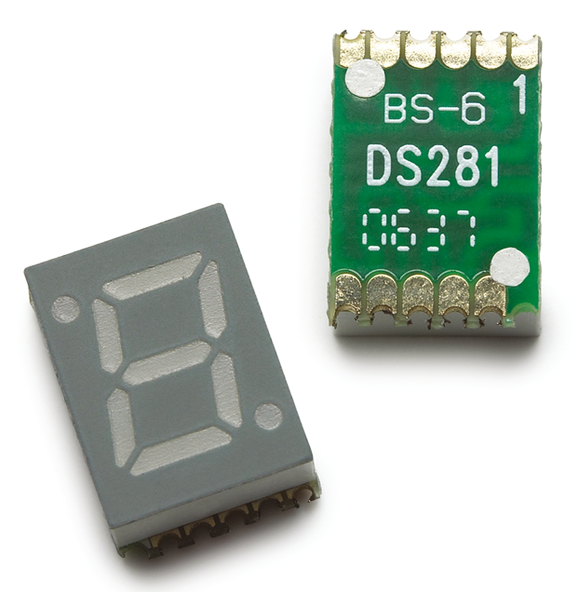 HDSM-283C Broadcom 7-Segment LED Display, CC Red 7.5 mcd RH DP 7mm