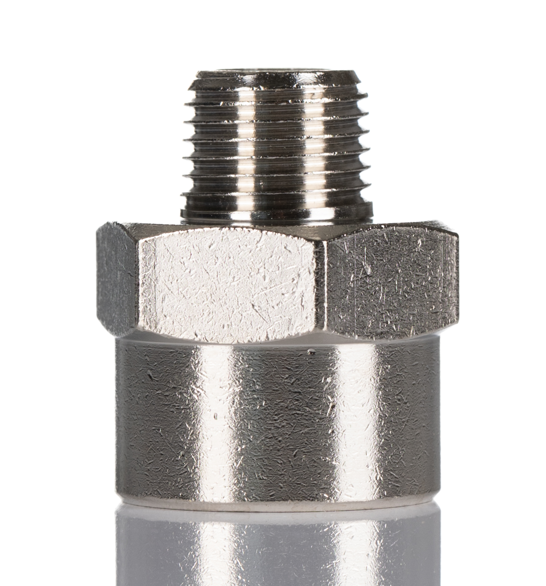 SMC Straight Threaded Adaptor, R 1/8 Male to R 1/4 Female, Threaded Connection Style