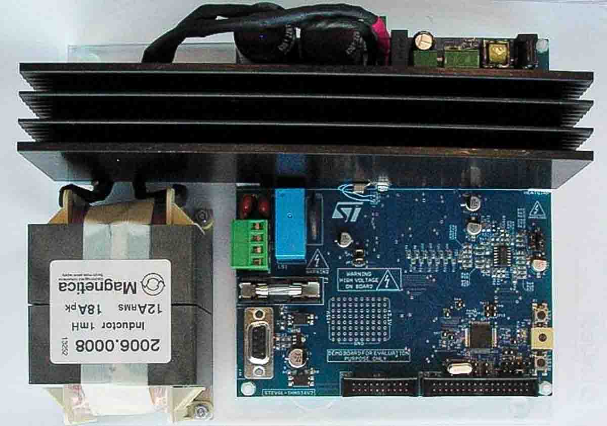 STMicroelectronics Dual Motor Control and PFC Demonstration Board Motor Controller for STGIPS20C60, STM32F103 for Dual