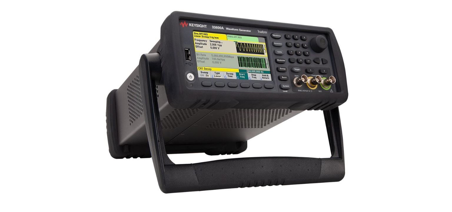 Keysight Technologies 33600A Arbitrary Waveform Generator, 120MHz Max, 2-Channel, 1 μHz Min
