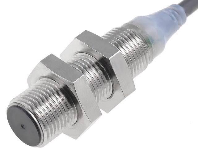 Omron Inductive Threaded Barrel Proximity Sensor, M12, 4 mm Detection, PNP NC, 12 → 24 V dc