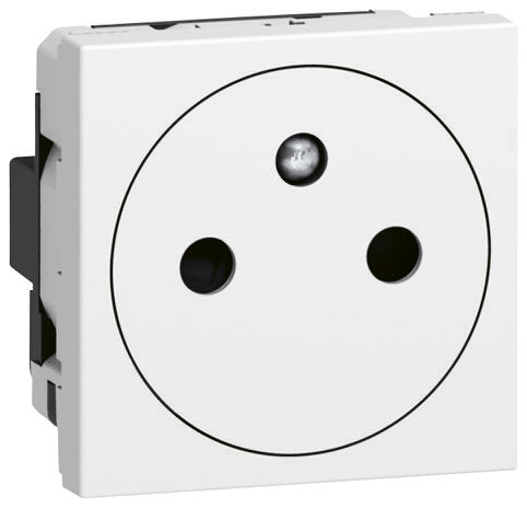 Legrand Mosaïc White 1 Gang Plug Socket, 16A, Type E - French, Indoor Use