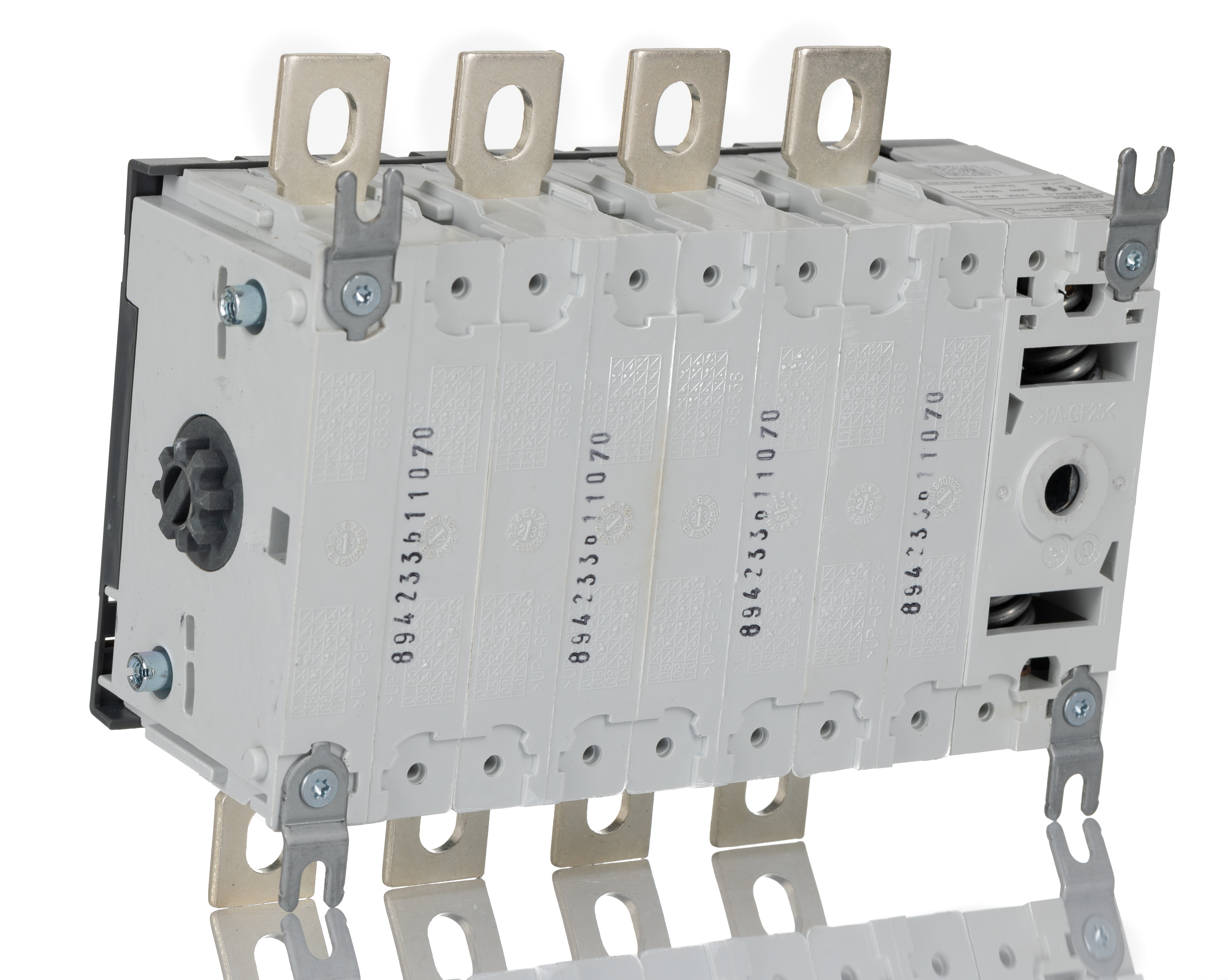 ABB 4P Pole Base Mounting Isolator Switch - 200A Maximum Current, 144kW Power Rating, IP65