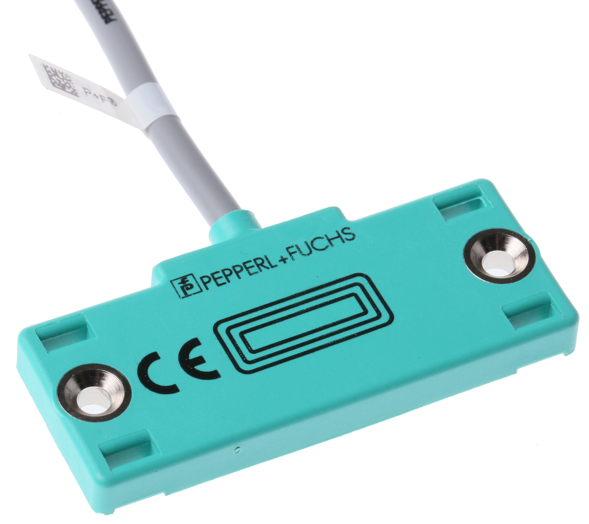 Pepperl + Fuchs Capacitive sensor 2 mm length 50mm PNP supply voltage 10 → 30 V dc IP67