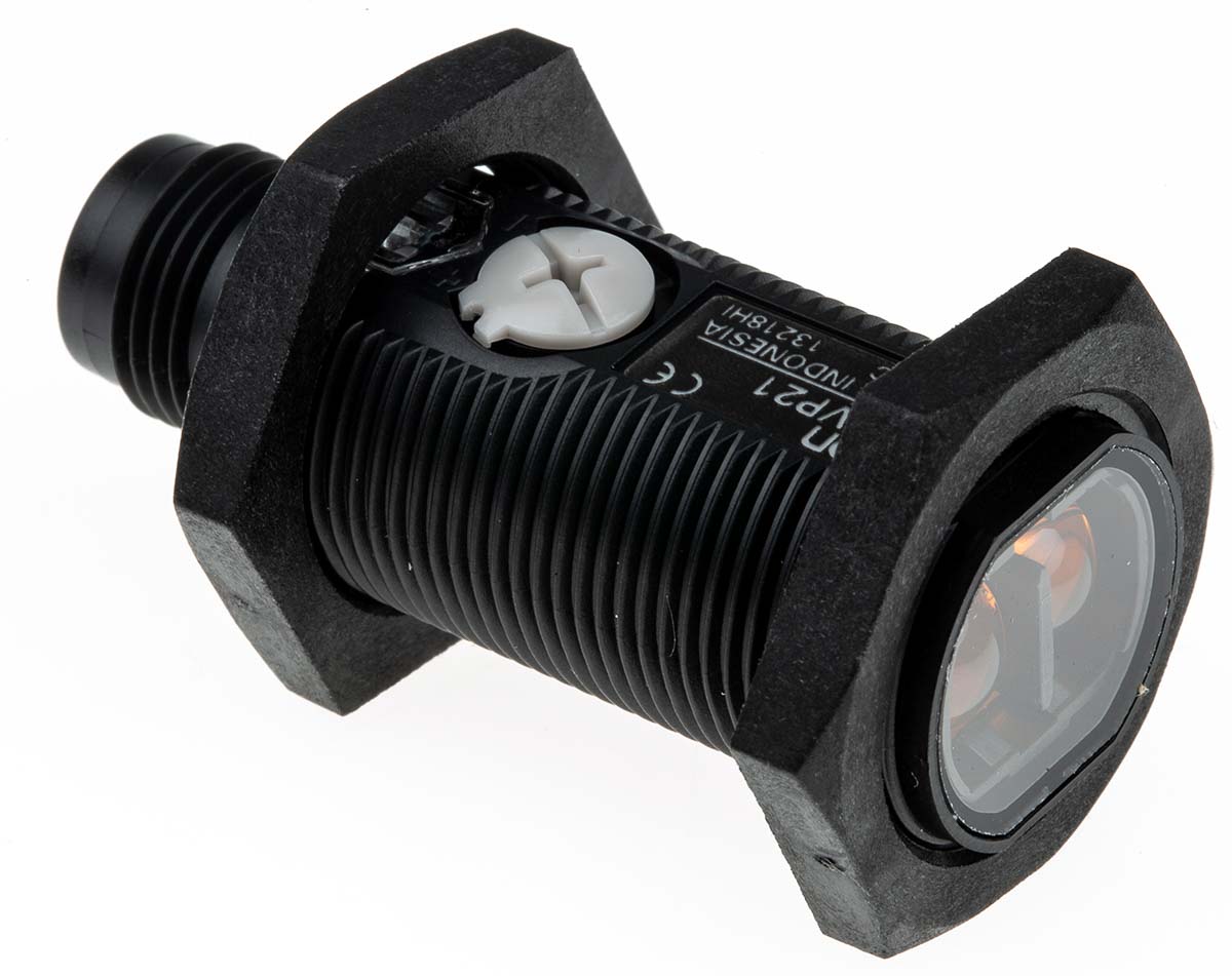Omron Diffuse Photoelectric Sensor, Barrel Sensor, 10 mm → 50 mm Detection Range