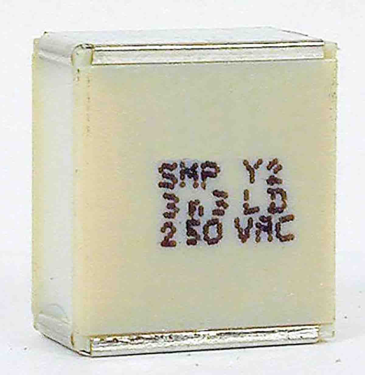 KEMET SMP253 Paper Capacitor, 250V dc, ±20%, 3.3nF, Surface Mount
