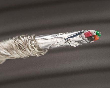 Alpha Wire Xtra-Guard Flex Series Data Cable, 5 Cores, 0.14 mm², Screened, 26 AWG, 30m, Aluminium/Mylar Tape Shield