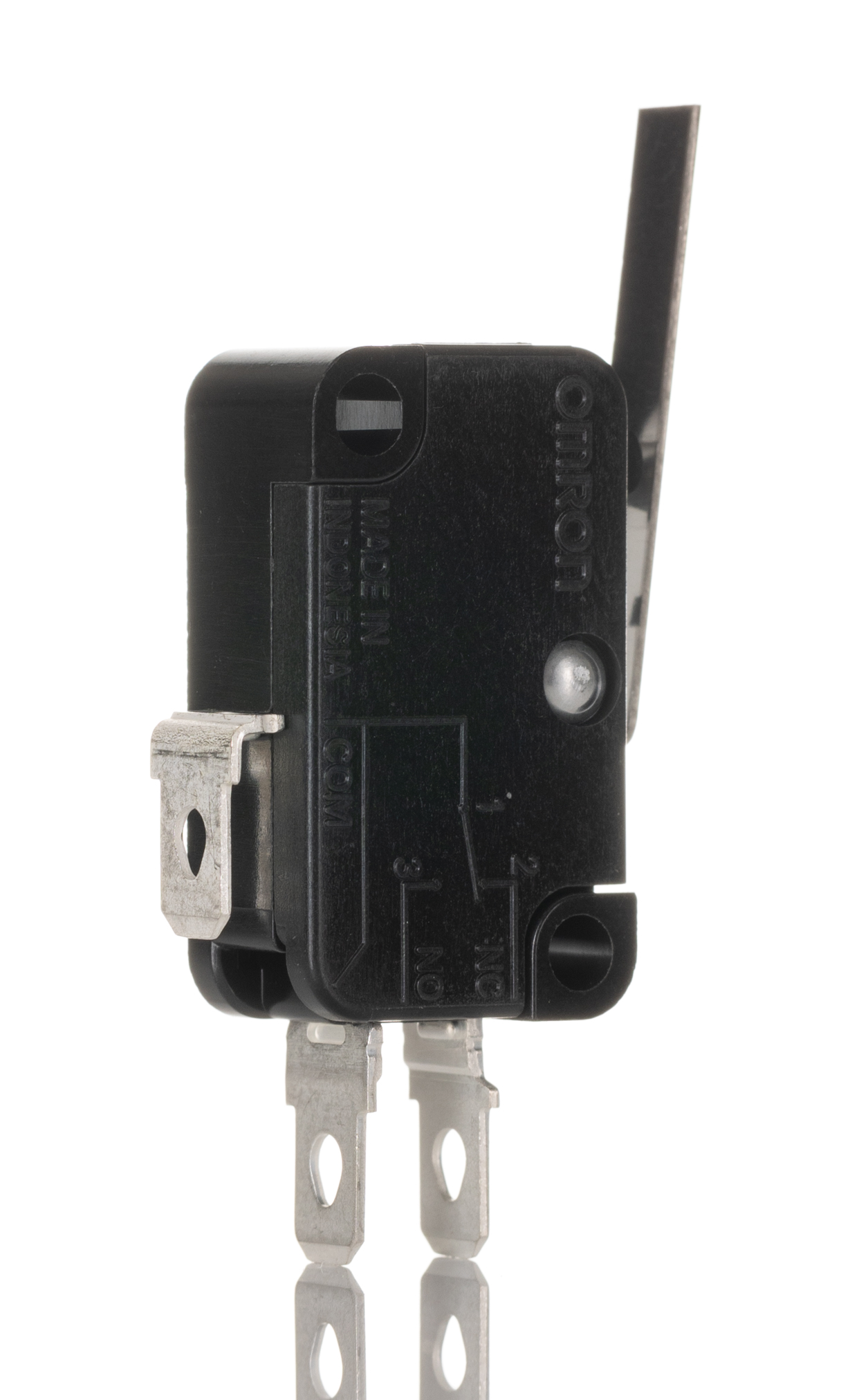 Omron Hinge Lever Micro Switch, Solder Terminal, 15 A @ 250 V ac, SPDT, IP40