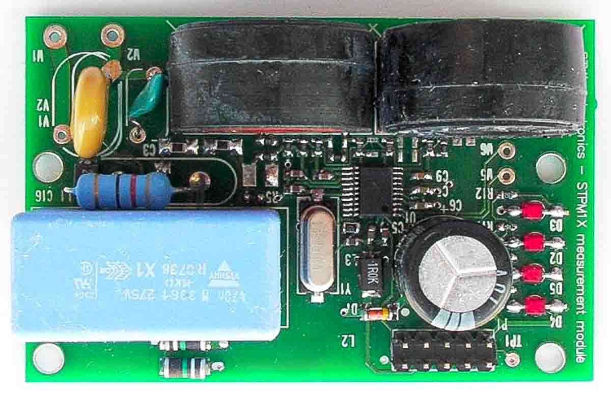 STMicroelectronics Demonstration Board Power Management for STPM10 for Single-Phase Microprocessor-Based Meter