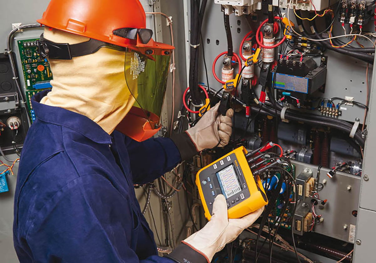 Fluke 1738 Three Phase Power Energy Monitor & Logger, Bluetooth, USB, Wi-Fi, 4 Input Channel(s)