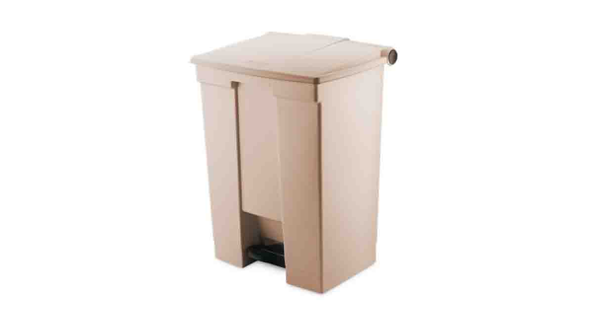 Rubbermaid Commercial Products Legacy Step-On 68L Beige Pedal Plastic Waste Bin