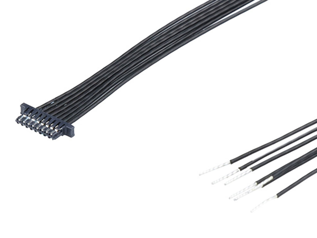 Molex 8 Way Female Crimped Terminal to 8 Way Male Pigtail Wire to Board Cable Assembly, 600mm