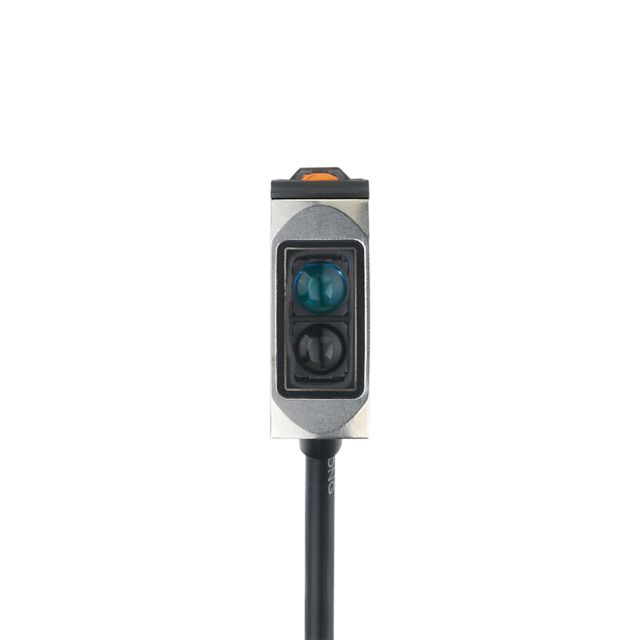 ifm electronic Retroreflective Photoelectric Sensor, Rectangular Sensor, 0.05 → 5 m Detection Range
