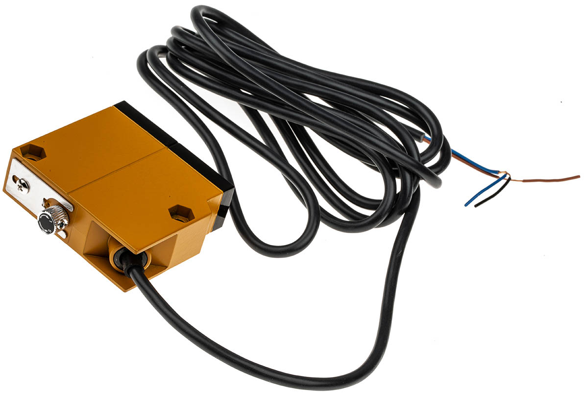 Omron Diffuse Photoelectric Sensor, Block Sensor, 30 mm → 100 mm Detection Range