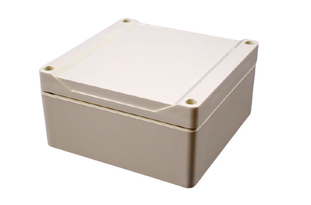 Hammond 1555 Series Polycarbonate Enclosure, IP68, 4.7 x 4.7 x 2.4in