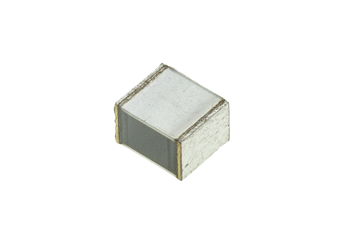 Panasonic ECWU(C) Polyethylene Naphthalate Film Capacitor, 250V dc, ±10%, 100nF, Surface Mount