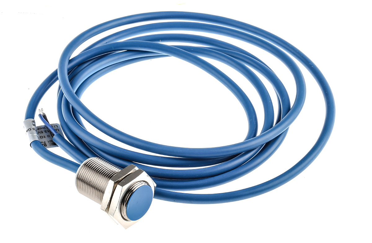 Baumer Inductive Threaded Barrel Proximity Sensor, M18, 5 mm Detection, NAMUR, 10 → 30 V dc