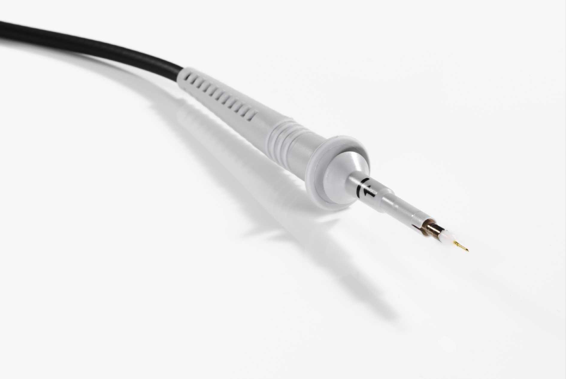 Rohde & Schwarz RT-ZP Series RT-ZP10 Oscilloscope Probe, Voltage Type, 500MHz, 10:1, BNC Connector