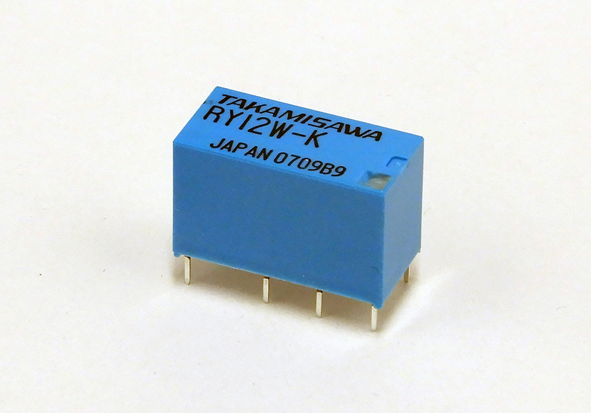 Fujitsu Through Hole Signal Relay, 5V dc Coil, 1A Switching Current, DPDT
