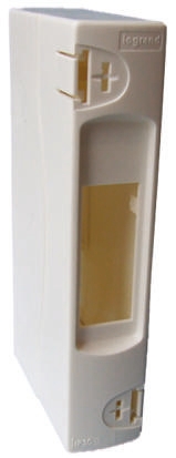 Legrand White Plastic Enclosure, IP30, IK05, White Lid, 72 x 30 x 140mm