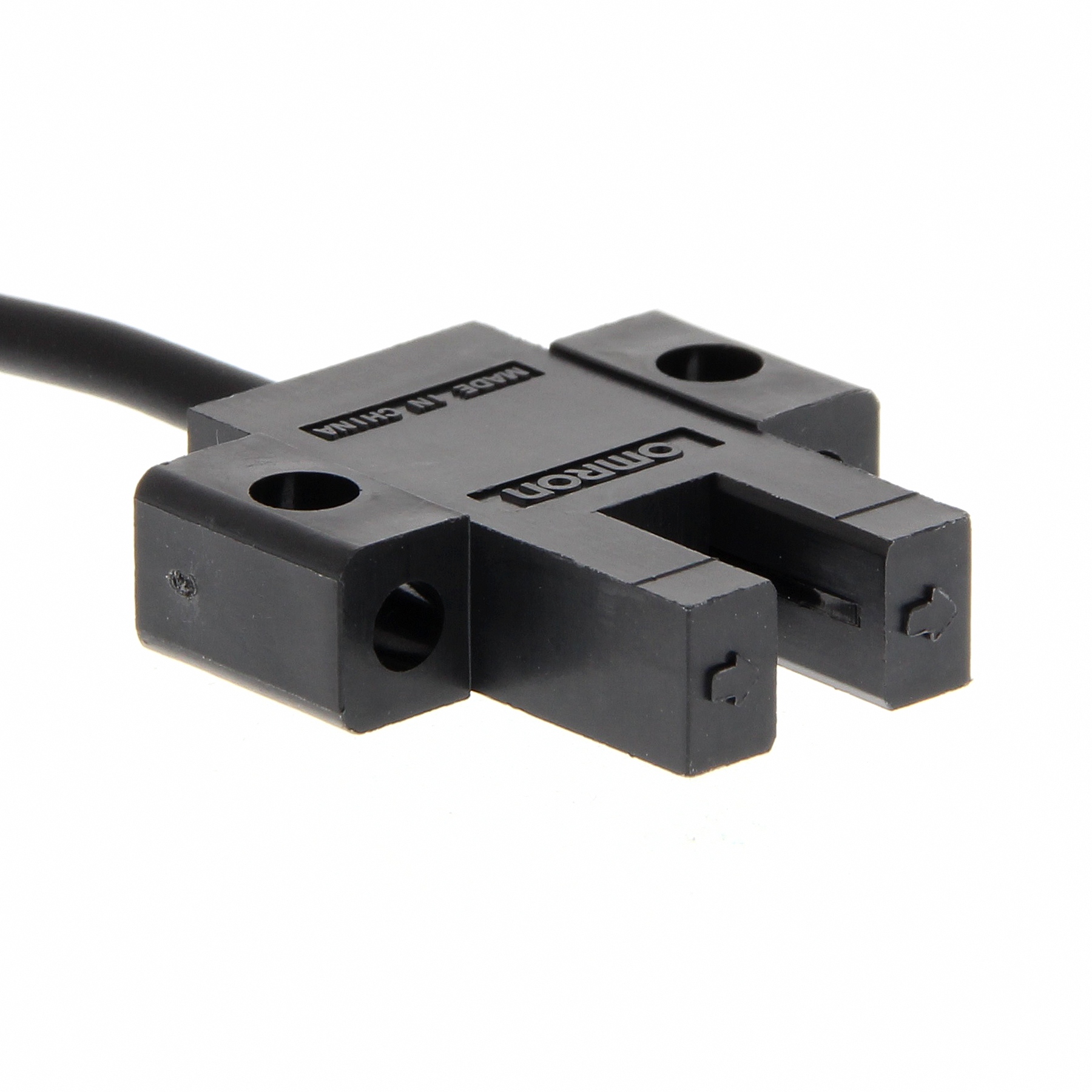 Omron Through Beam Photoelectric Sensor, 5 mm Detection Range