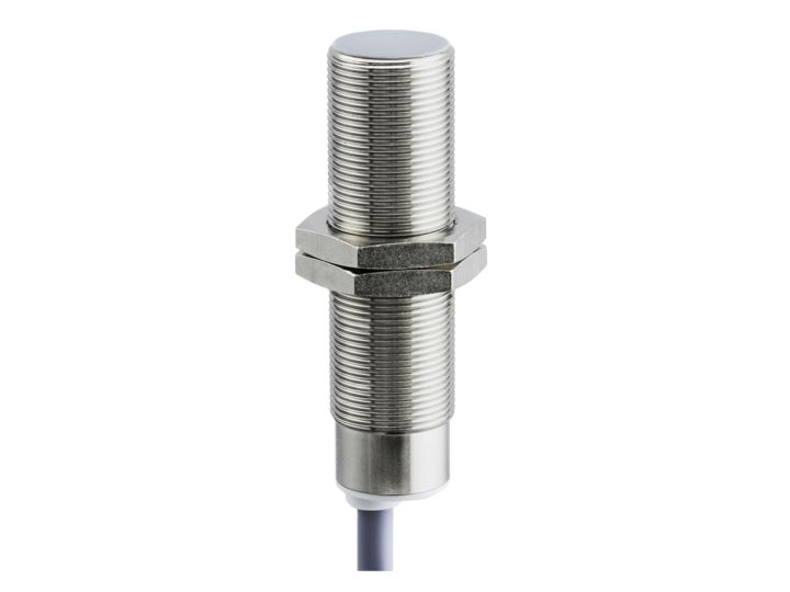 Baumer Proximity Threaded Barrel Proximity Sensor, M12, 2 → 5 mm Detection 1-9 V, 15 → 30 V