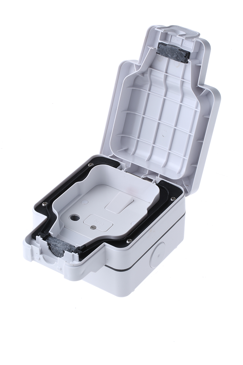 MK Electric 13A 1 Gang Switched Fused Spur IP66