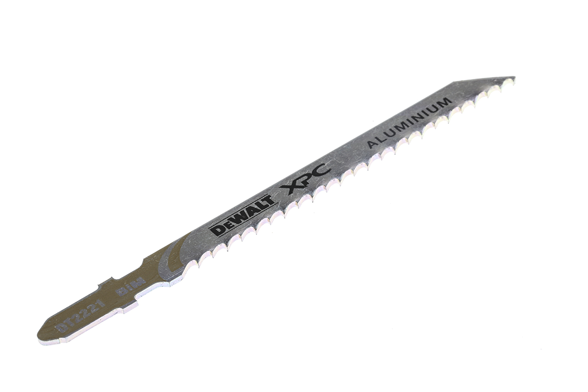 DeWALT, 8 Teeth Per Inch 70mm Cutting Length Jigsaw Blade, Pack of 3