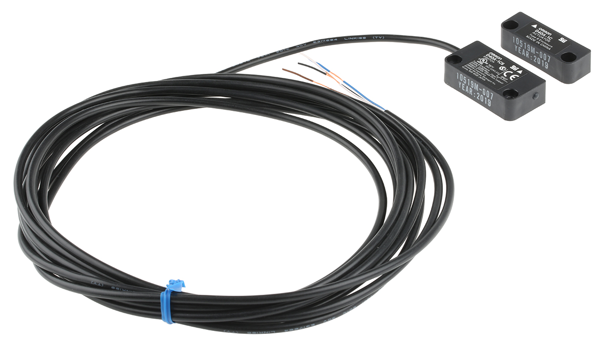 Omron D40A Series Magnetic Non-Contact Safety Switch, 24V dc, Polybutylene Terephthalate Housing, Cable