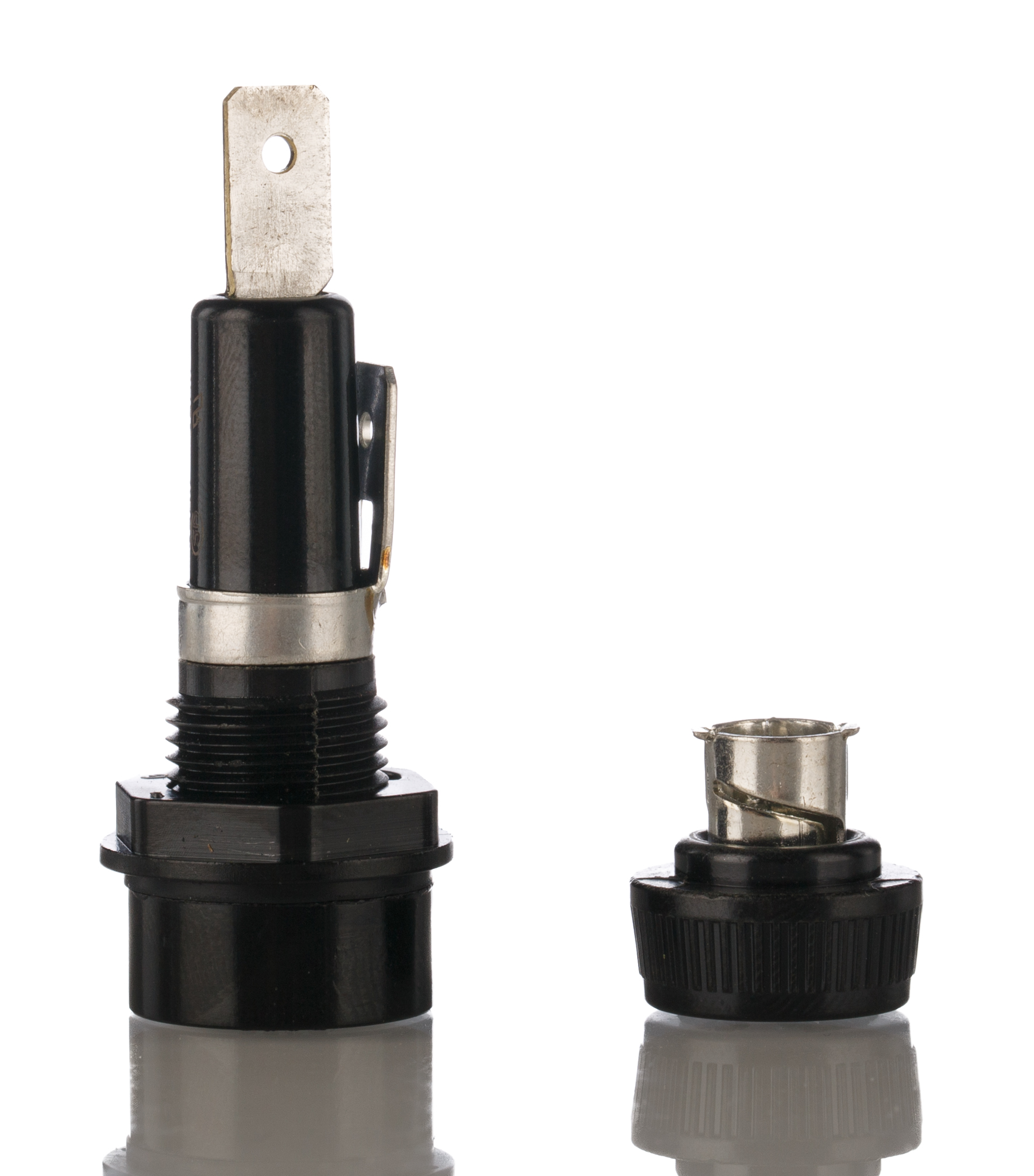 Eaton 15A Panel Mount Fuse Holder for 6.3 x 32mm Fuse, 250V ac