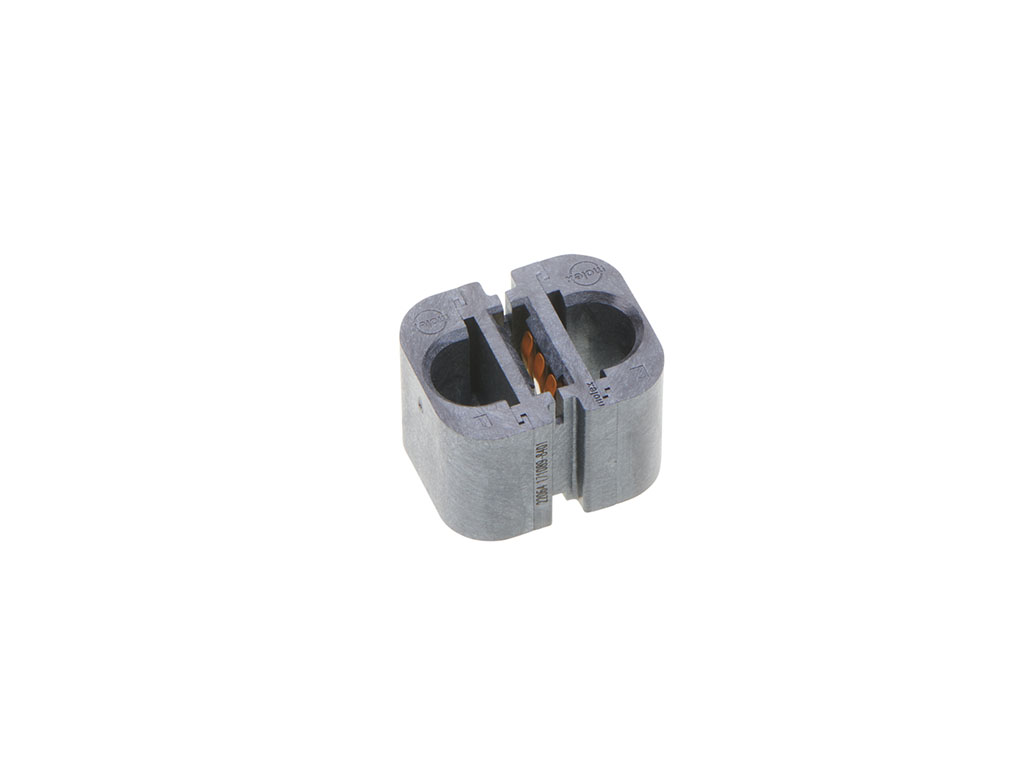 Molex EXTreme Series Vertical Through Hole Mount PCB Socket, 2-Contact, 1-Row, 8mm Pitch, PCB Termination
