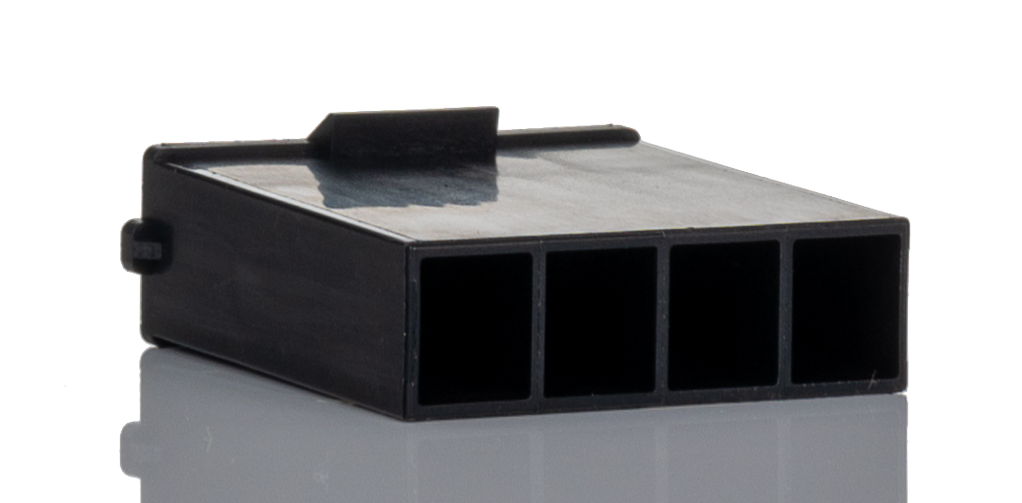 Molex, Sabre Male Connector Housing, 7.49mm Pitch, 4 Way, 1 Row
